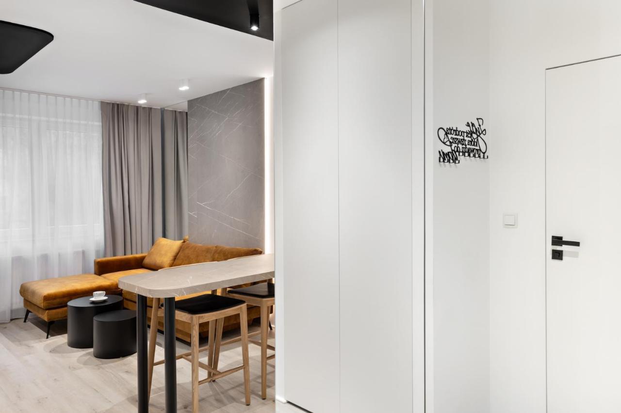 Republiki Korczakowskiej Apartamenty クラクフ エクステリア 写真